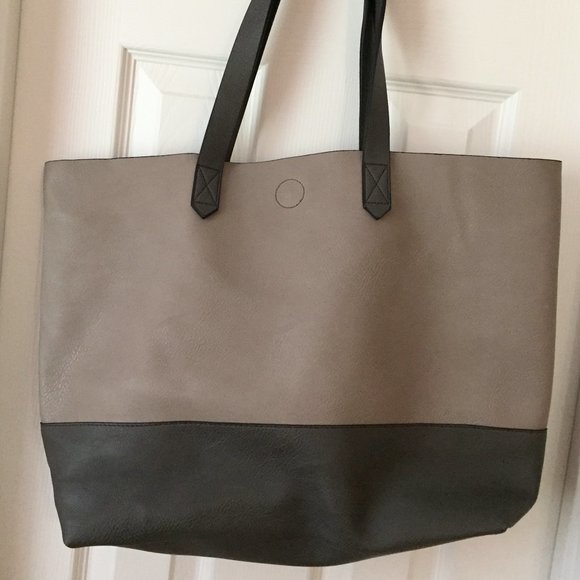 DSW Grey Tote - Picture 1 of 6